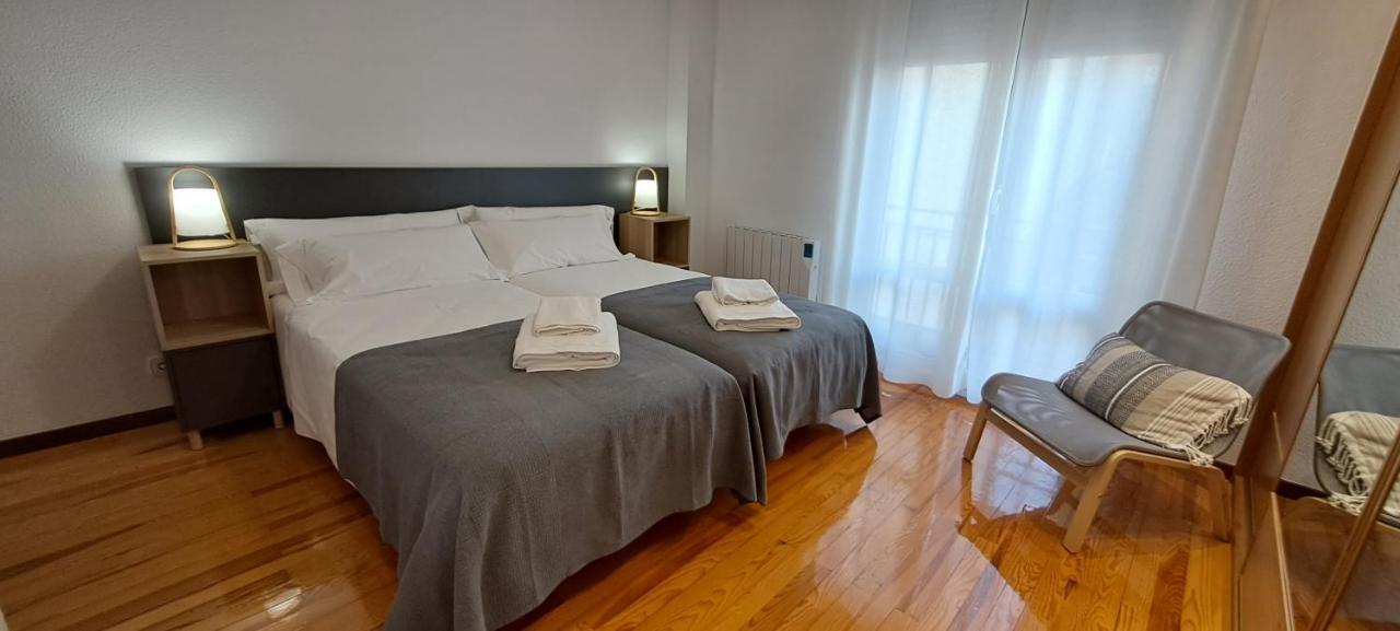 Erdizka, Centrico Apartamento Turistico Con La Mejor Vista Plaza De Los Fueros Estella Exterior photo